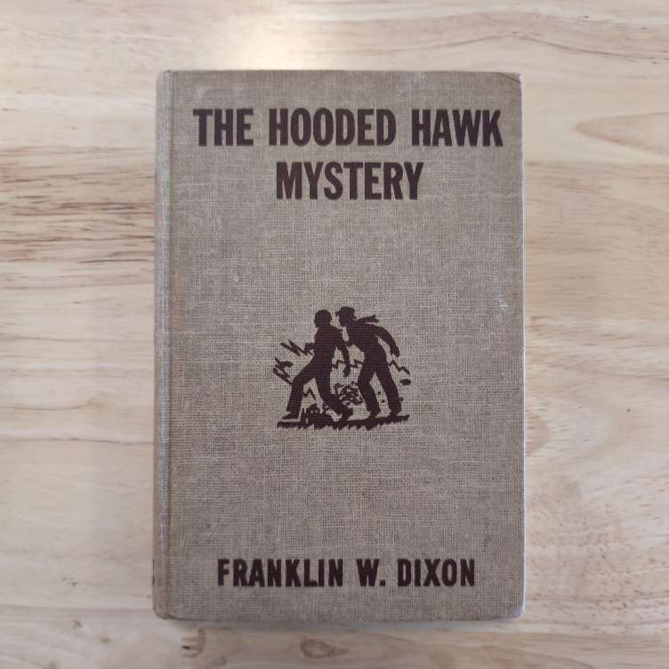 34 The Hooded Hawk Mystery 1954 Vintage Hardy Boys Book image 0