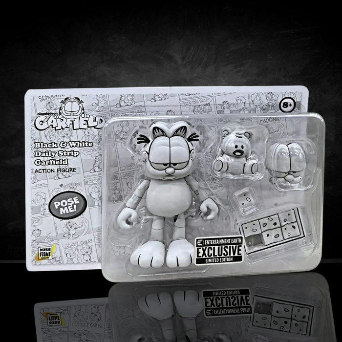 Garfield Black and White Daily Comic Strip Action Figure - Entertainment Earth Exclusive by Boss Fight Studio Llc new in box