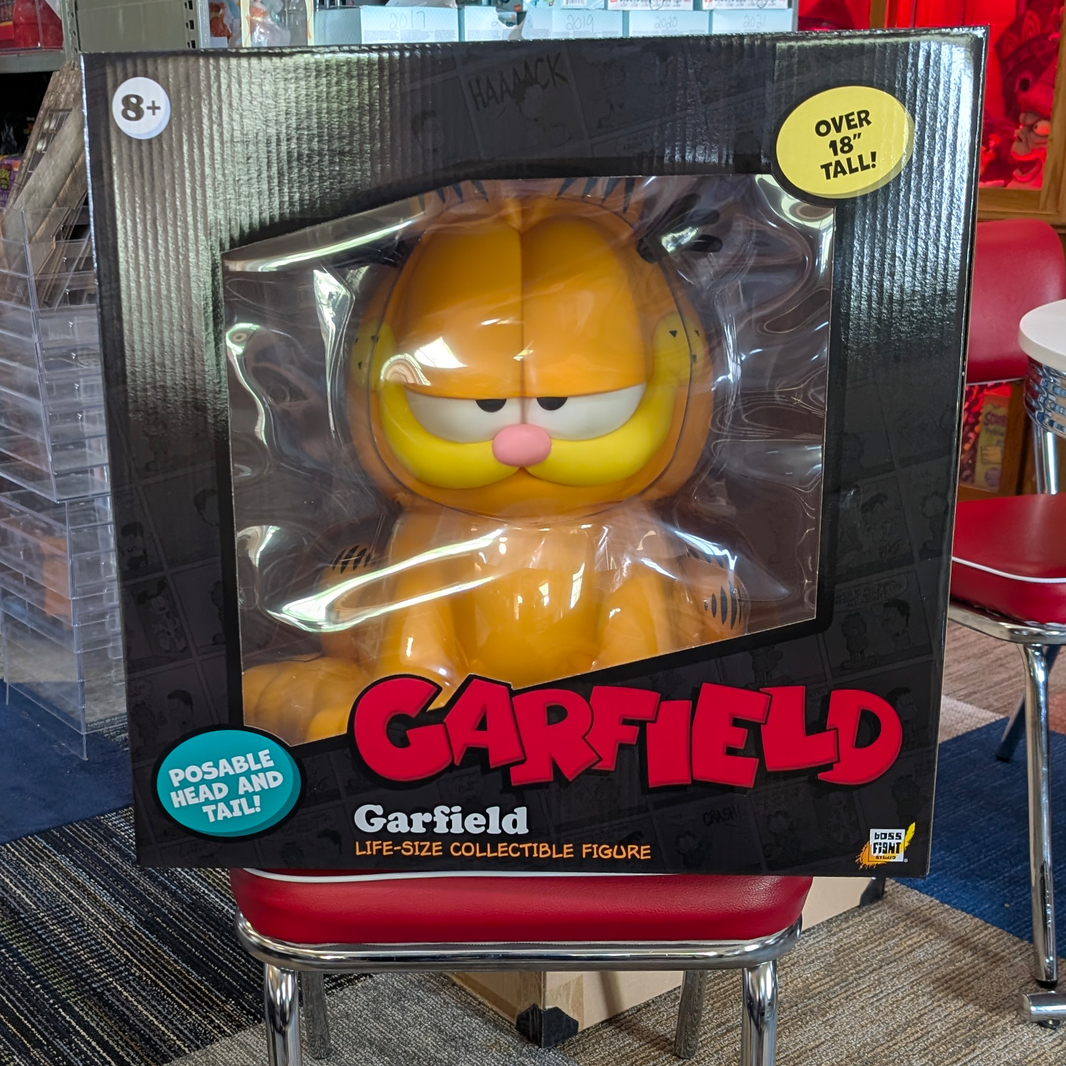 Garfield Full Scale Figure 1:1 Life Size Gigantic 20" tall by Boss Fight Studio Llc in collectible box