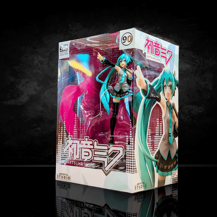 Hatsune Miku collectible figure by Abysse Studio, 1:10 scale statue in dynamic pose, packaged in colorful box
