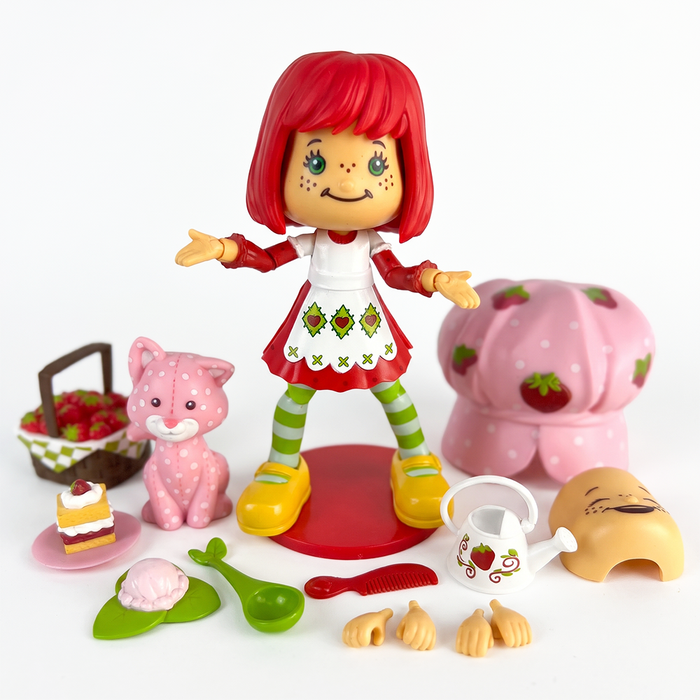 Strawberry Shortcake DELUXE Action Figure 1:12 With Accessories by Boss Fight Studio Llc