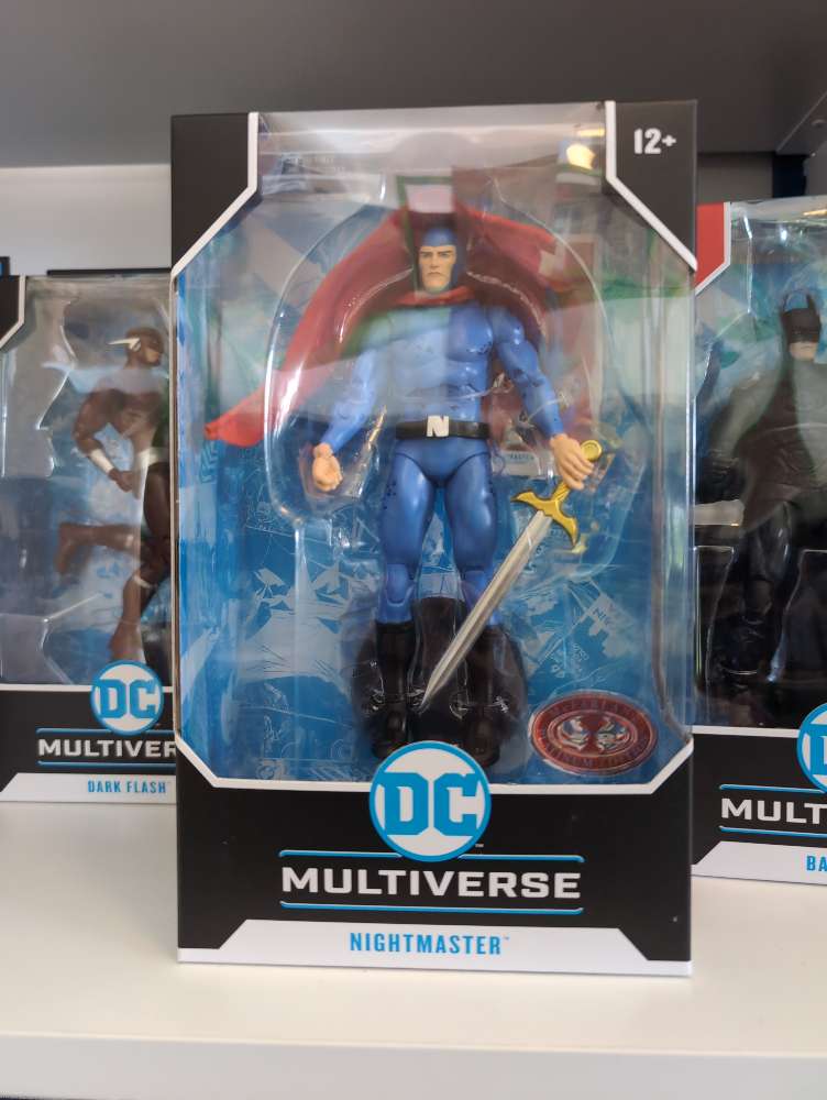 Nightmaster DC Multiverse Red Platinum 7-Inch Scale Action Figure image 4