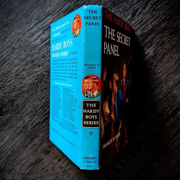 25 The Secret Panel (1946): Vintage Hardy Boys Book Blue-Back image 1