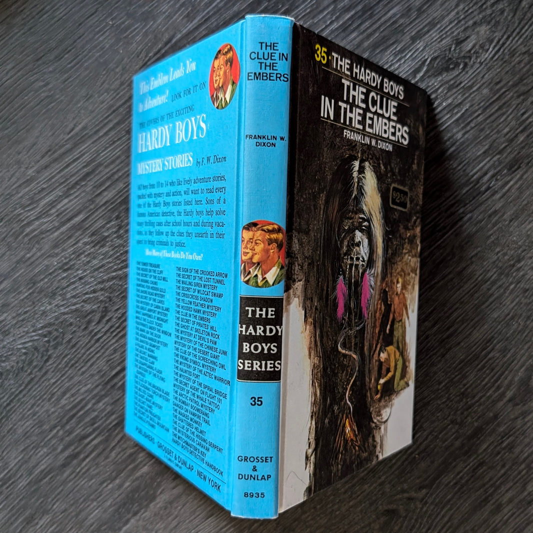 35 The Clue in the Embers (1972): Hardy Boys Book Blue-Back image 1
