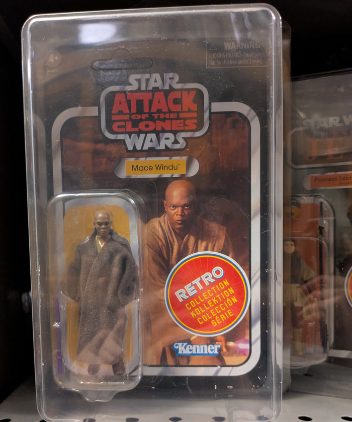 Mace Windu Star Wars Retro Collection Action Figure - in case