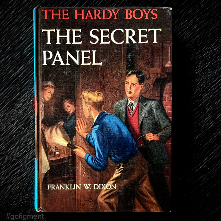 25 The Secret Panel (1946):  Vintage Hardy Boys Book Blue-Back image 0