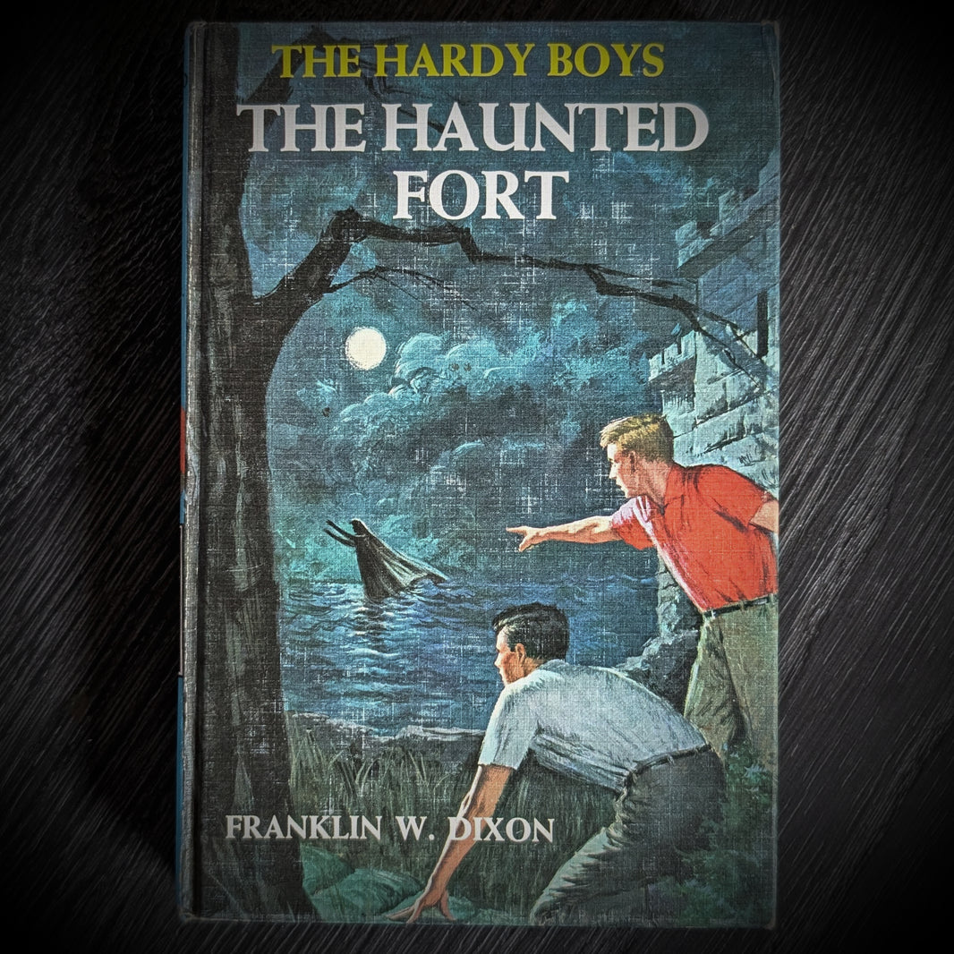 44 The Haunted Fort (1965):  Vintage Hardy Boys Book Blue-Back image 0