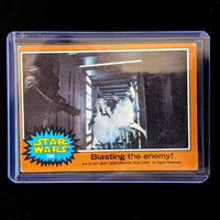 1977 TOPPS Star Wars trading card Blasting the enemy with orange border by Go Figment in protective sleeve