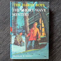 24 The Short Wave Mystery (1945):  Vintage Hardy Boys Book Blue-Back image 0