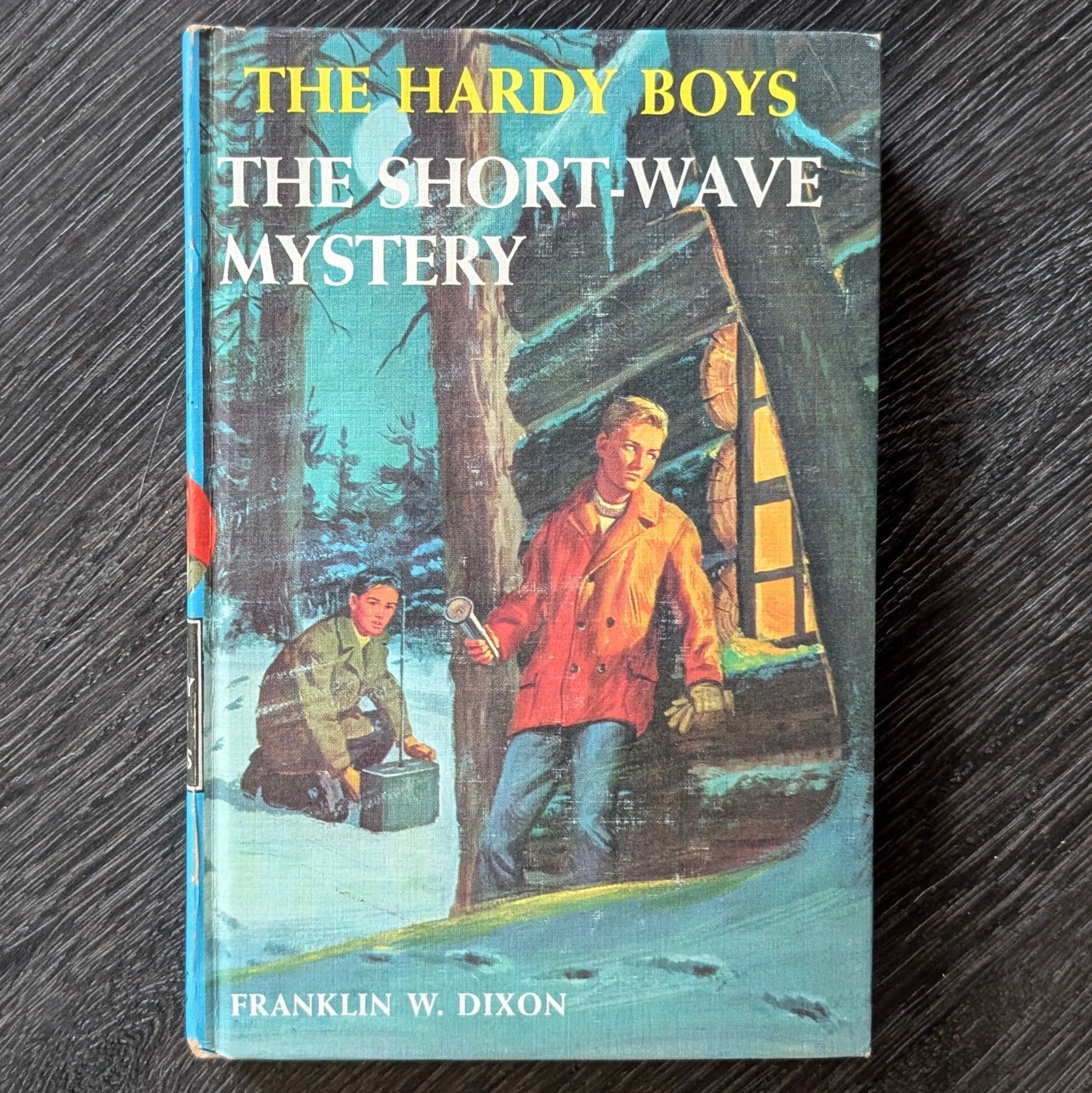 24 The Short Wave Mystery (1945):  Vintage Hardy Boys Book Blue-Back image 0