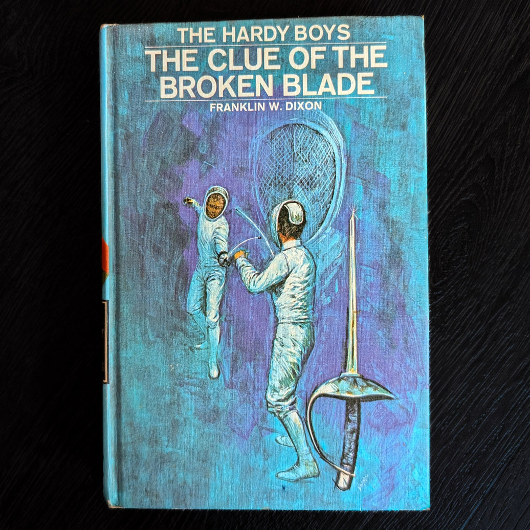 21 The Clue of the Broken Blade (1970):  Vintage Hardy Boys Book Blue-Back image 0