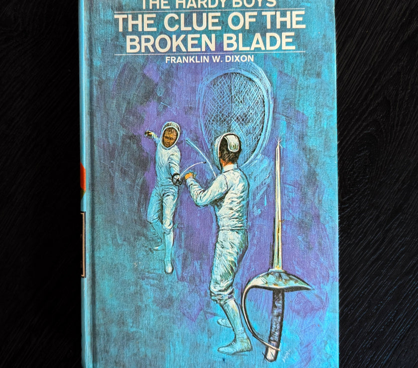 21 The Clue of the Broken Blade (1970):  Vintage Hardy Boys Book Blue-Back image 0