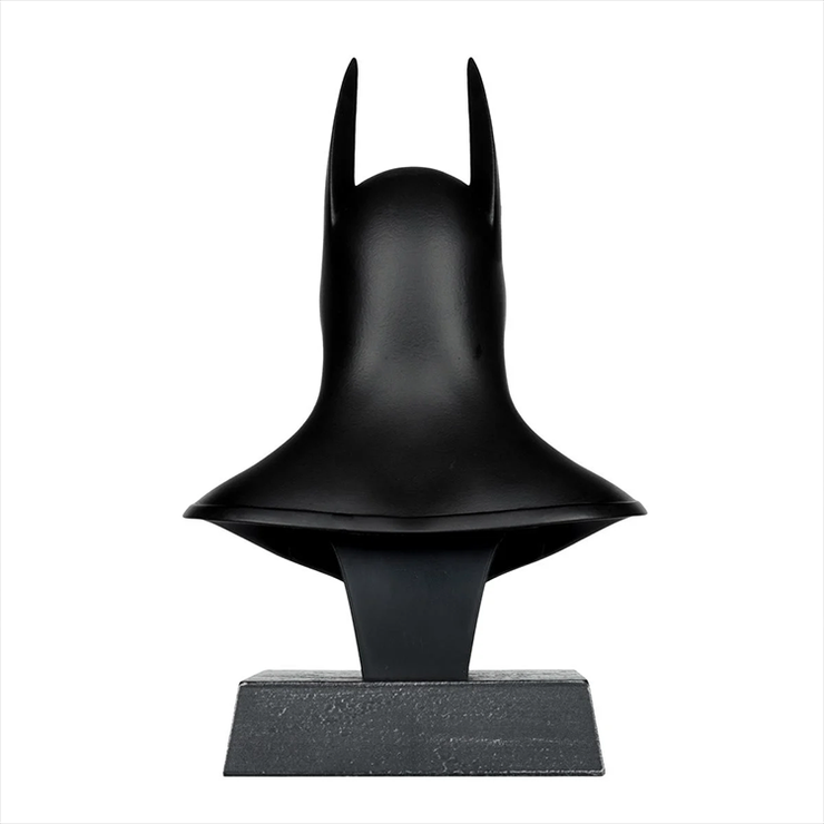 DC Direct Prop Replica Wave 3 Batman Arkham Asylum 1:3 Scale Cowl image 3