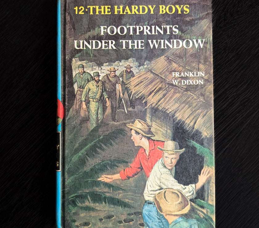 12 Footprints Under the Window (1965 YN):  Hardy Boys Book Blue-Back image 0