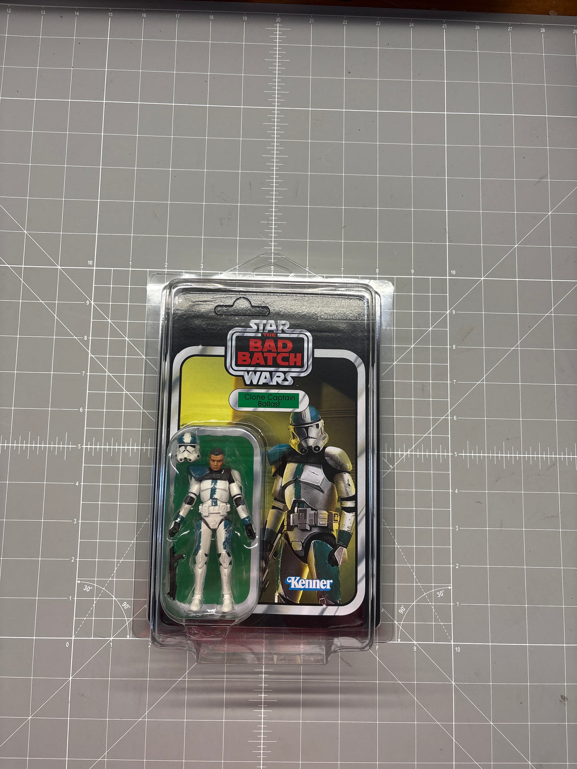 Clone Captain Ballast 1:18 | 3.75" Star Wars The Vintage Collection Action Figure VC-210 in Kenner blister packaging