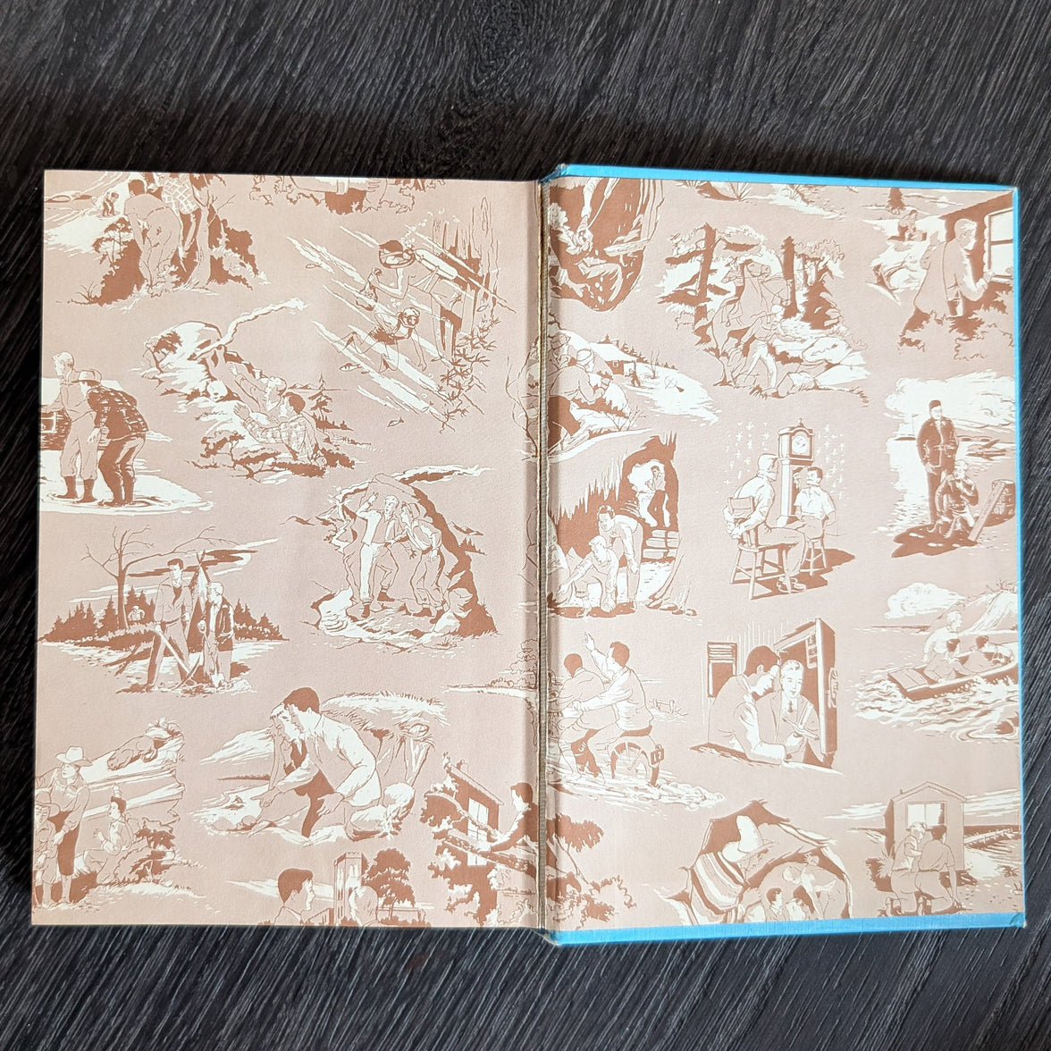 34 The Hooded Hawk Mystery (1954):  Hardy Boys Book (Brown) Blue-Back image 3