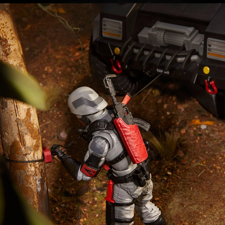 Night Attack Stinger Cobra Jeep and Figure GI Joe Classified Series 6in. image 3