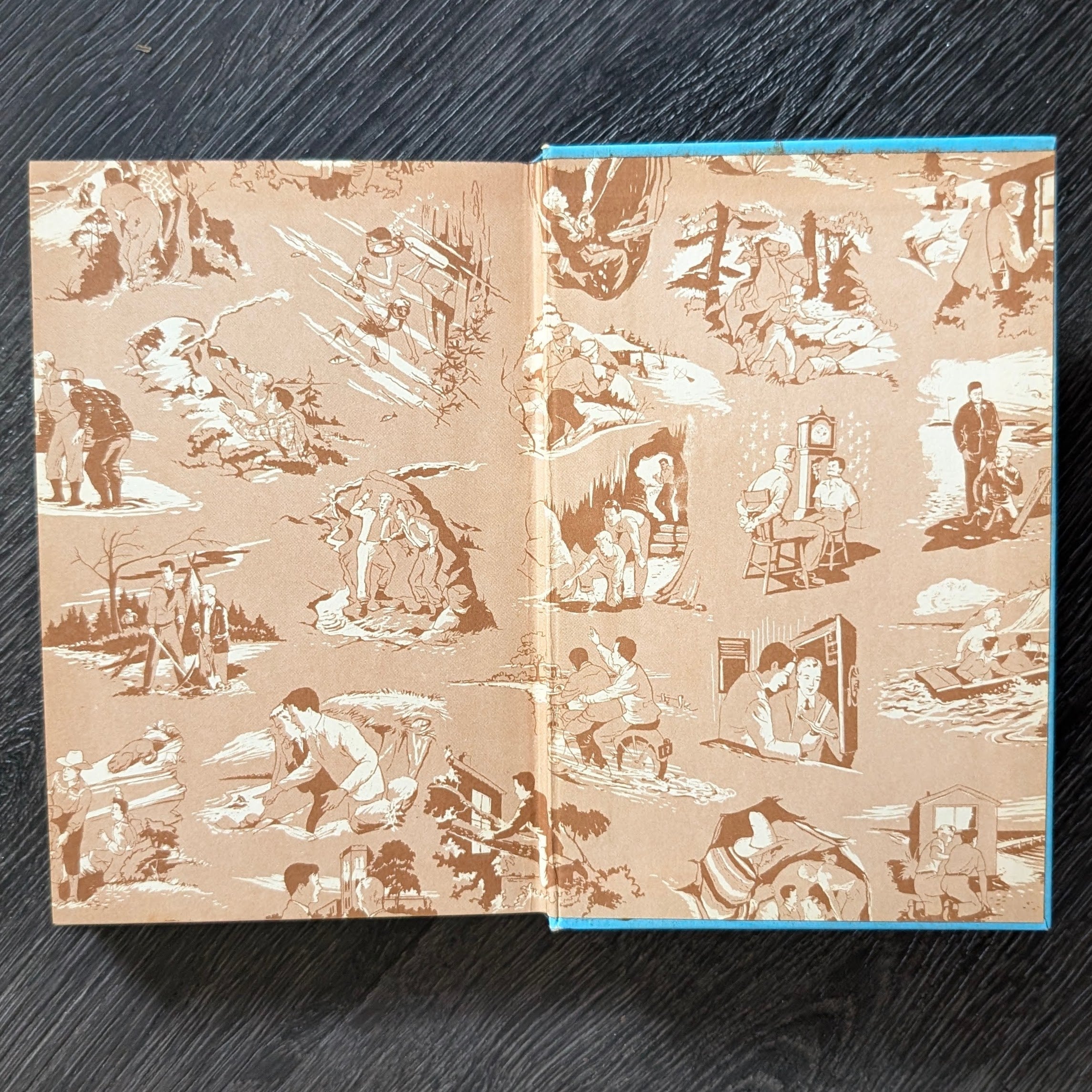 26 The Phantom Freighter (1947):  Vintage Hardy Boys Book Blue-Back image 3