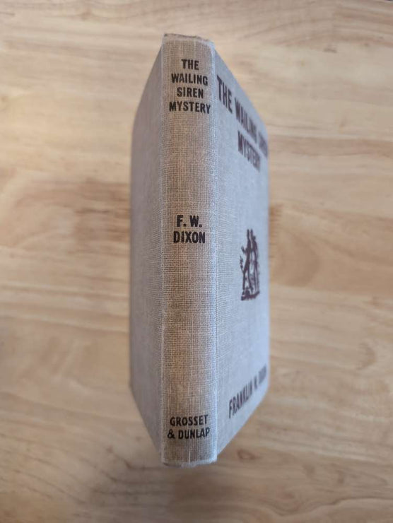 30 The Wailing Siren Mystery Vintage Hardy Boys Book A image 5