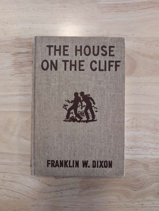 02 The House on the Cliff (Brown): Vintage Hardy Boys Book image 0