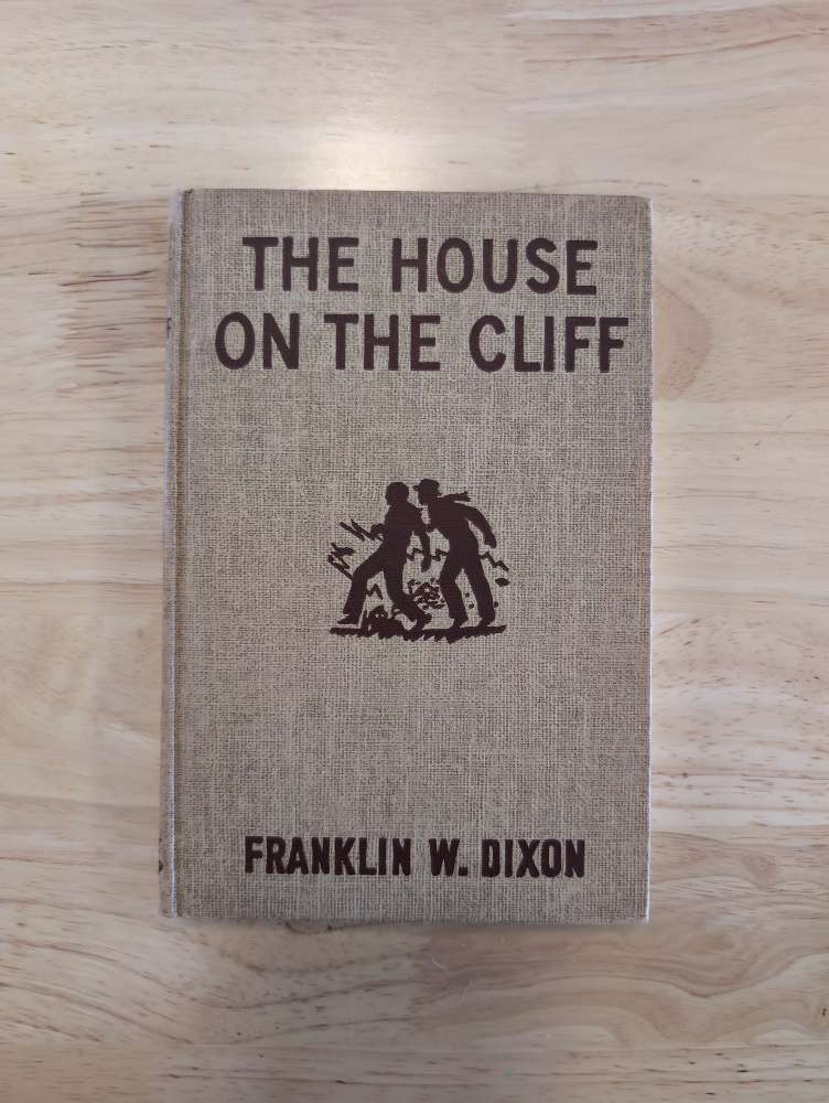 02 The House on the Cliff Vintage Hardy Boys Book "U-Pick"