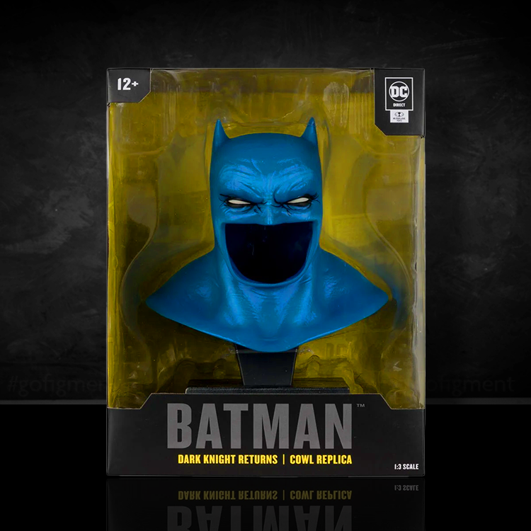 DC Direct Prop Replica Wave 3 Batman Dark Knight Returns 1:3 Scale Cowl image 0