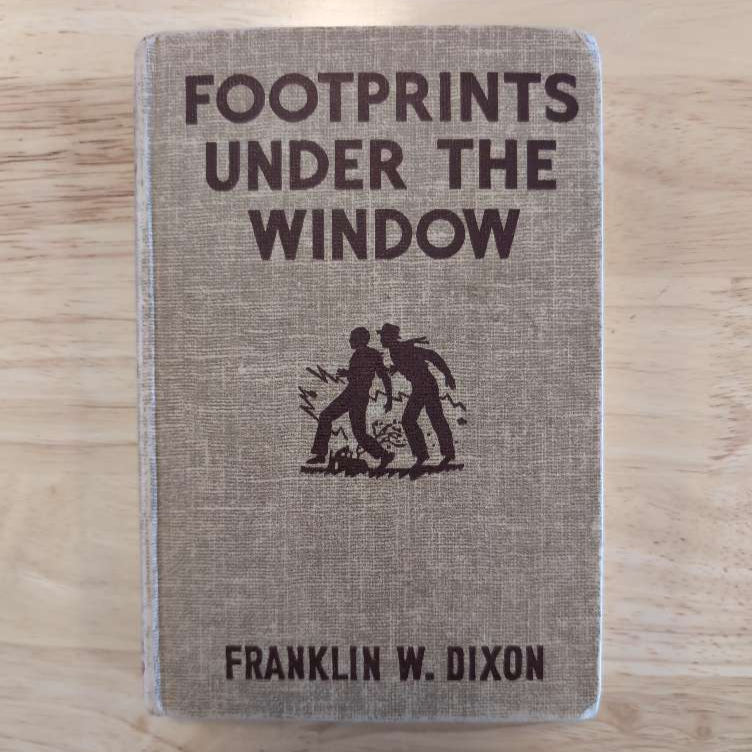 12 Footprints Under the Window Vintage Hardy Boys Book image 0
