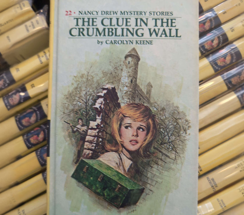 Nancy Drew The Clue in the Crumbling Wall 1973 hardcover book by Carolyn Keene Grosset & Dunlap, Inc.