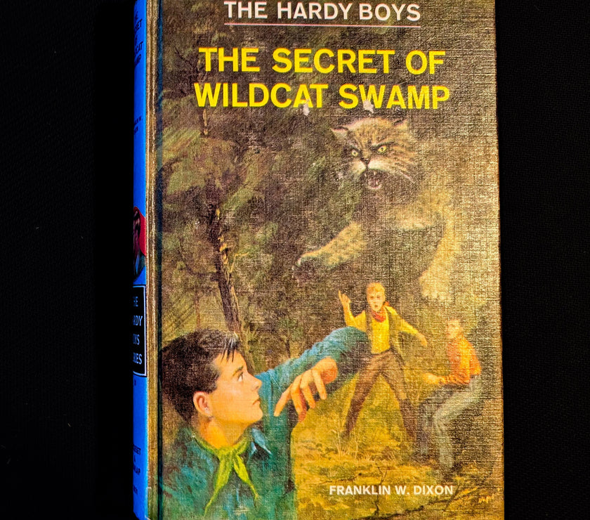 31 Secret of Wildcat Swamp (1952/1969):  Vintage Hardy Boys Book Blue-Back image 0