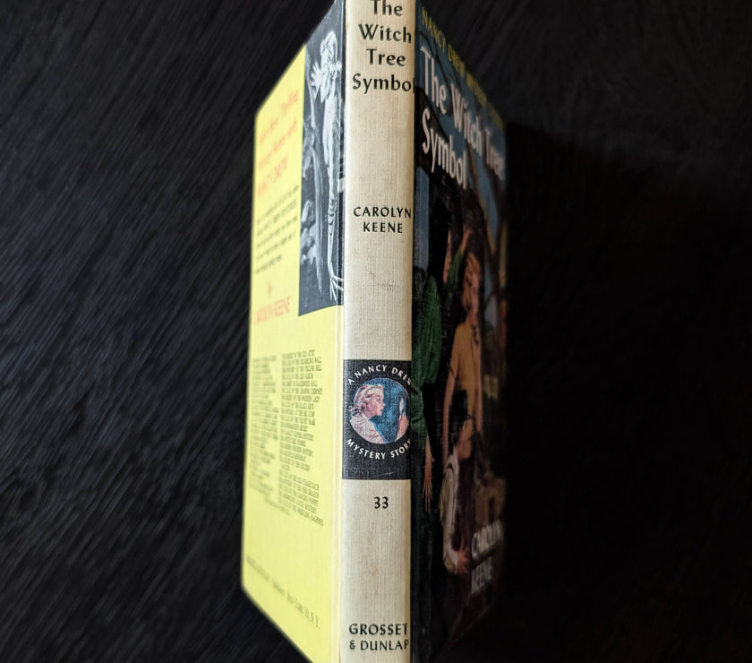 33 The Witch Tree Symbol Nancy Drew Book -1955 Blue Endpages image 3