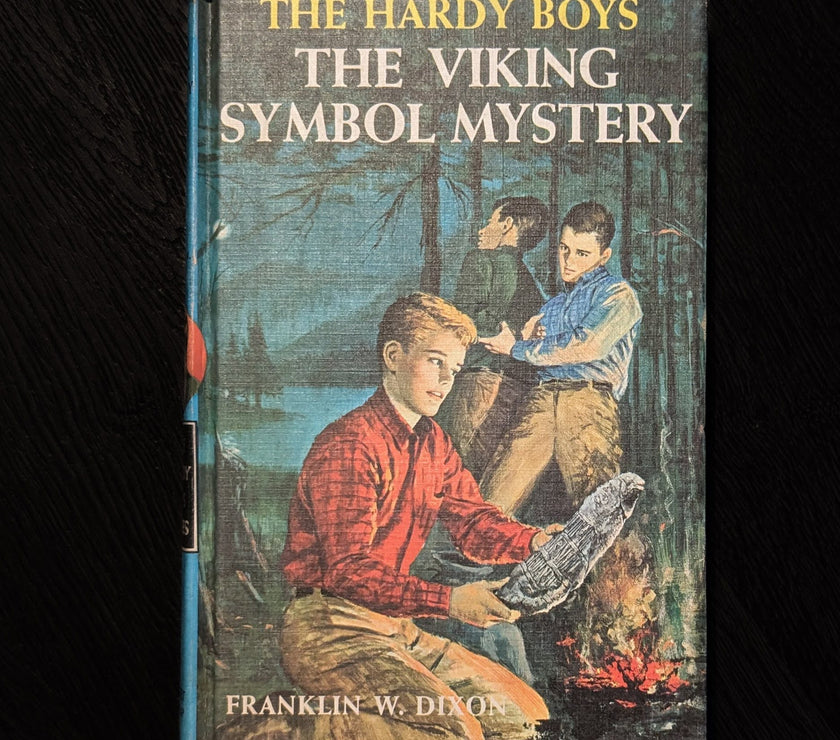 42 The Viking Symbol Mystery (1963):  Vintage Hardy Boys Book Blue-Back image 0