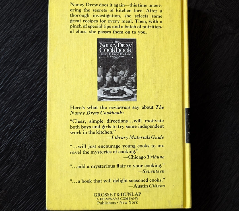 28 The Clue of the Black Keys Nancy Drew Mystery Books -1968-Yellow Bar image 2