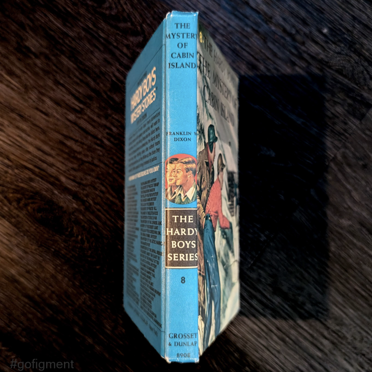 08 The Mystery of Cabin Island (1966-CAMEO):  Hardy Boys Book Blue Back image 1