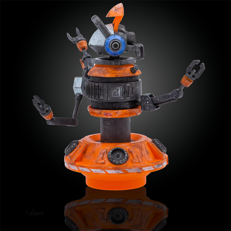 DJ R-3X Talking Action Figure Star Wars 8" Motion-Activated Light and Sound image 3
