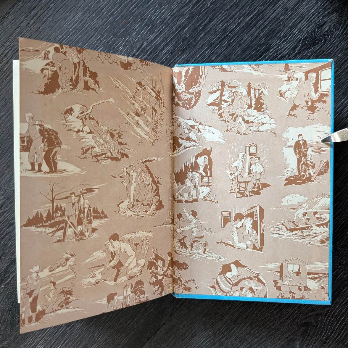 24 The Short Wave Mystery (1945):  Vintage Hardy Boys Book Blue-Back image 1