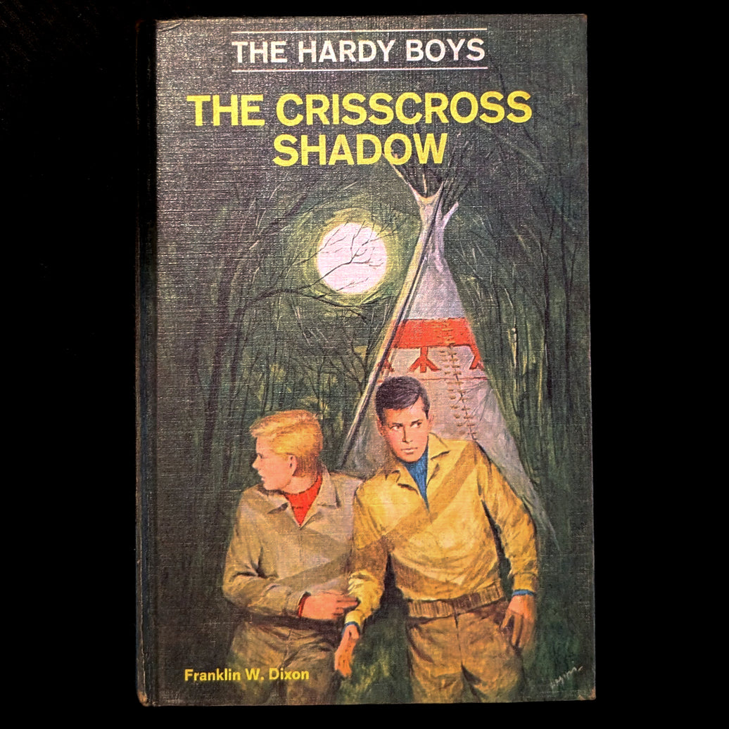 32 Crisscross Shadow (1953/1968) Vintage Hardy Boys Book image 0