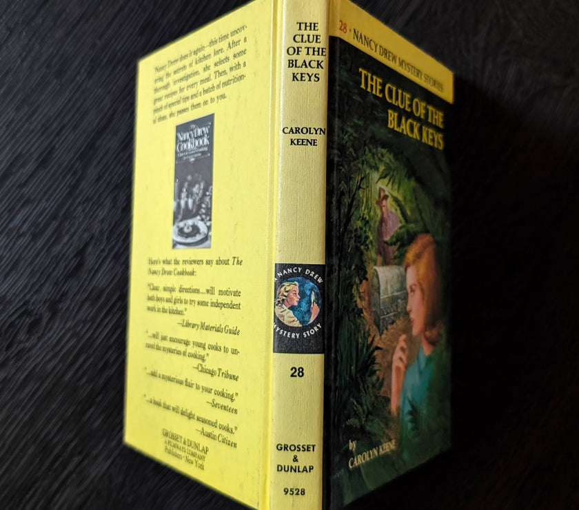 28 The Clue of the Black Keys Nancy Drew Mystery Books -1968-Yellow Bar image 3