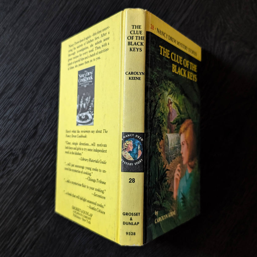 28 The Clue of the Black Keys Nancy Drew Mystery Books -1968-Yellow Bar image 3