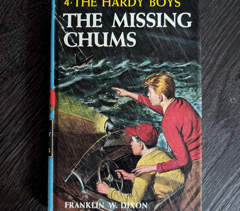 04 The Missing Chums (1962-YN):  Vintage Hardy Boys Book Blue-Back image 0
