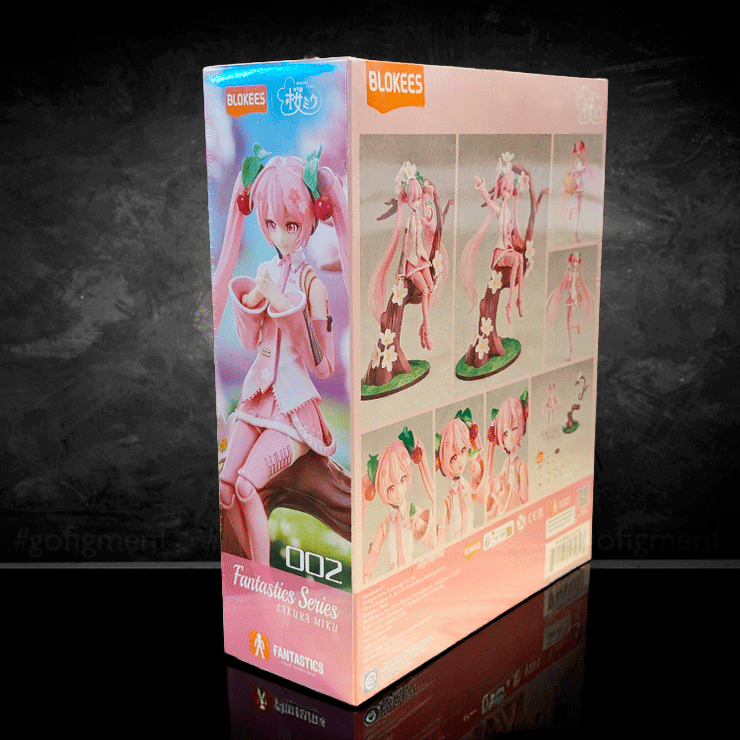 Vocaloid Sakura Miku model kit by Blokees from Fantastics Series featuring cherry blossom themed figure in spring setting