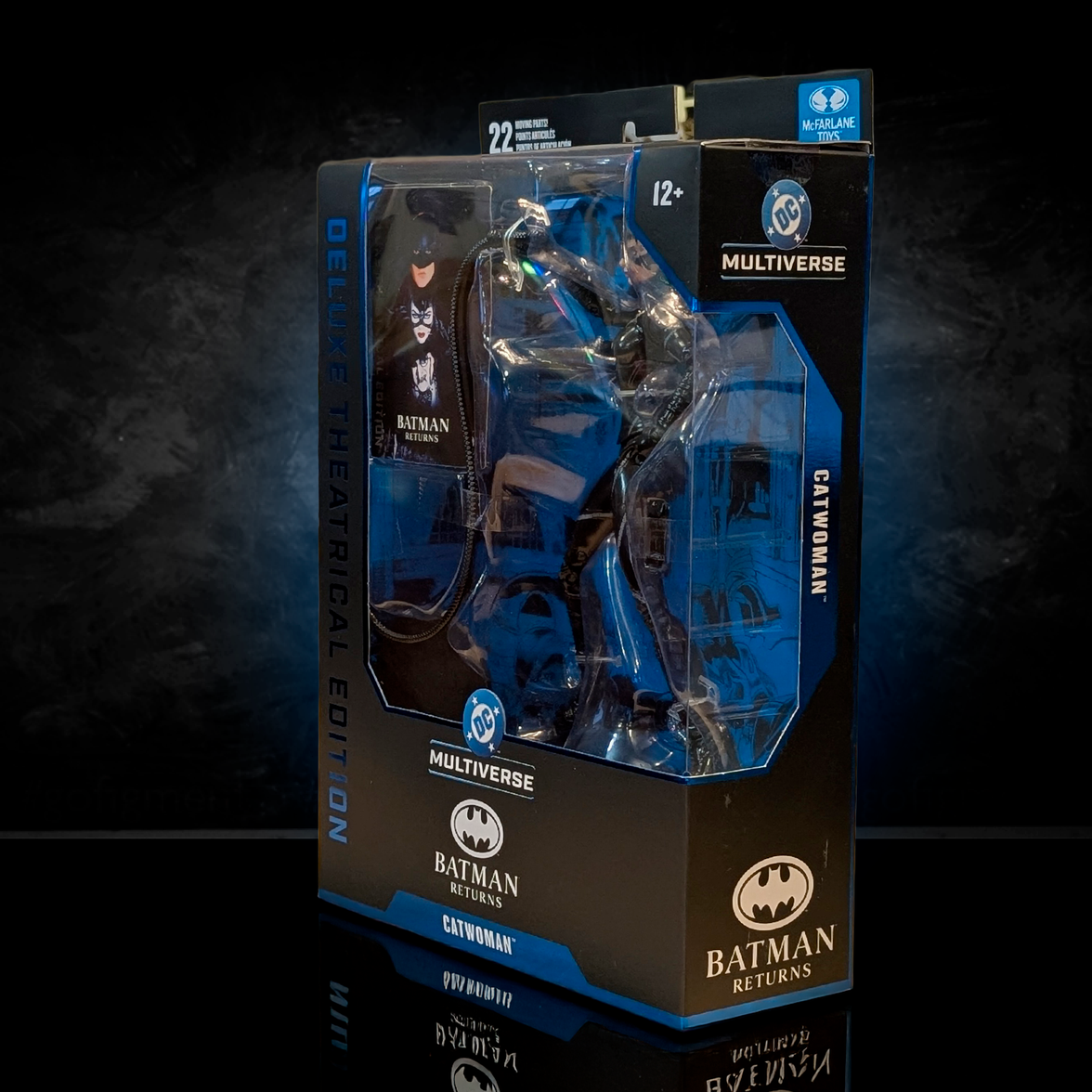 McFarlane DC Multiverse Deluxe Theatrical Edition Catwoman 7-inch action figure in Batman Returns packaging