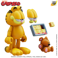 Garfield Action Figure - 25 Points of Articulation with Lasagna & Pooky - Classic Comic Cat Collectible