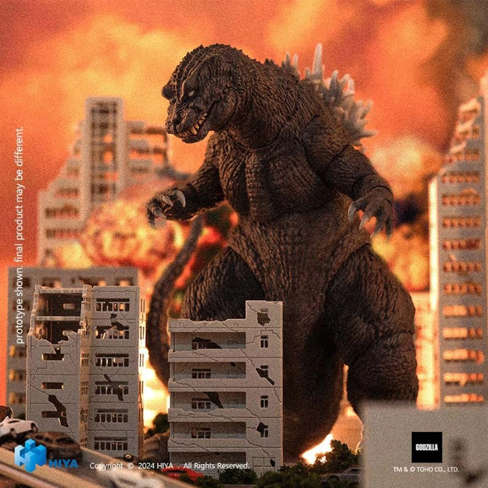 Godzilla 2001 Exquisite Basic Series Action Figure 7 Inch NIB by Exquisite with detailed texture and city backdrop