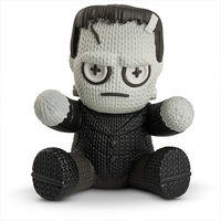Universal Monsters Frankenstein #236 Handmade by Robots Vinyl Figure with knitted texture and classic monster design.