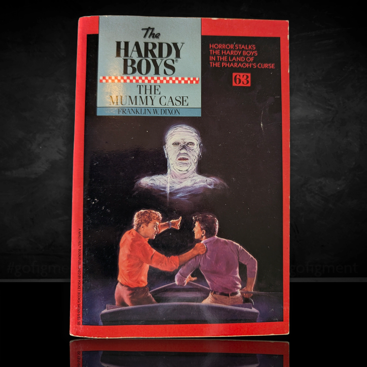 63 The Mummy Case - The Hardy Boys Paperback Book - Vintage 1980 (Sq-Blue)