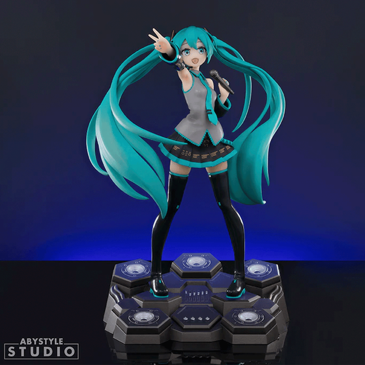 Vocaloid Hatsune Miku SFC Figure by Abysse – Dynamic 1:10 Scale Collectible Statue 7" Tall