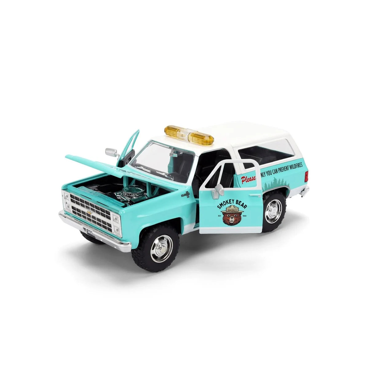 Smokey Bear 1980 Chevy Blazer 1:24 Scale Die-Cast Metal Vehicle with Figure by Jada Toys
