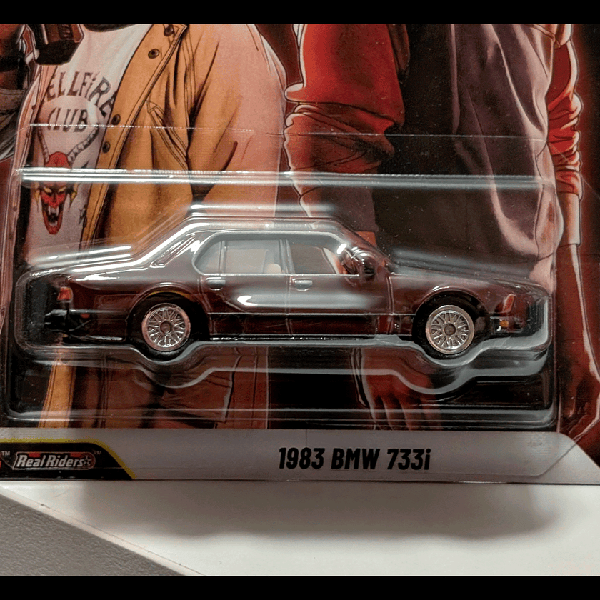 Hot Wheels 1983 BMW 733I - Stranger Things Pop Culture 2026 Premium Di
