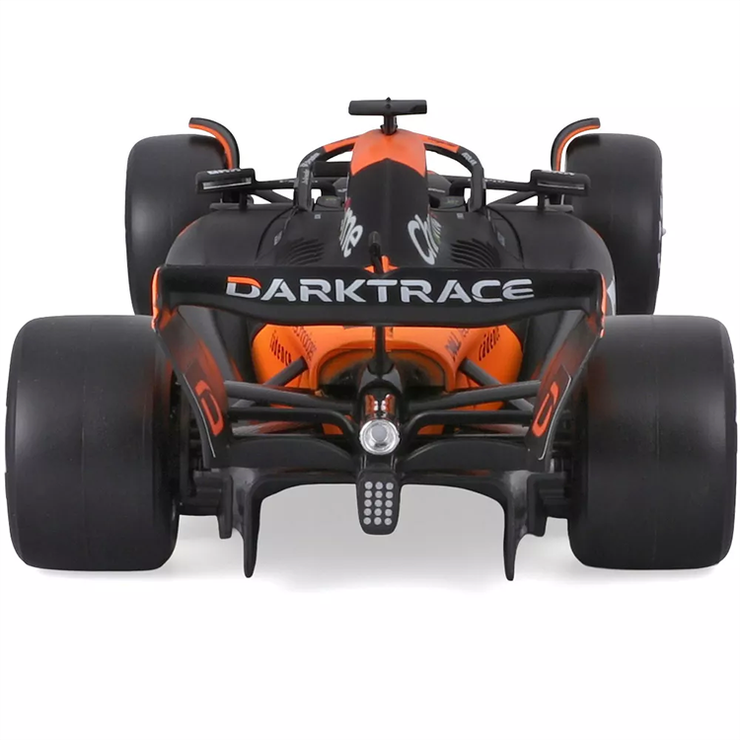 Bburago Formula 1 McLaren MCL38 Oscar Piastri #81 with Helmet (2024) Die-Cast Metal 1:43 Scale Vehicle