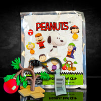 Monogram Peanuts Series 4 figural bag clip Shermy Christmas tree character blind box packaging